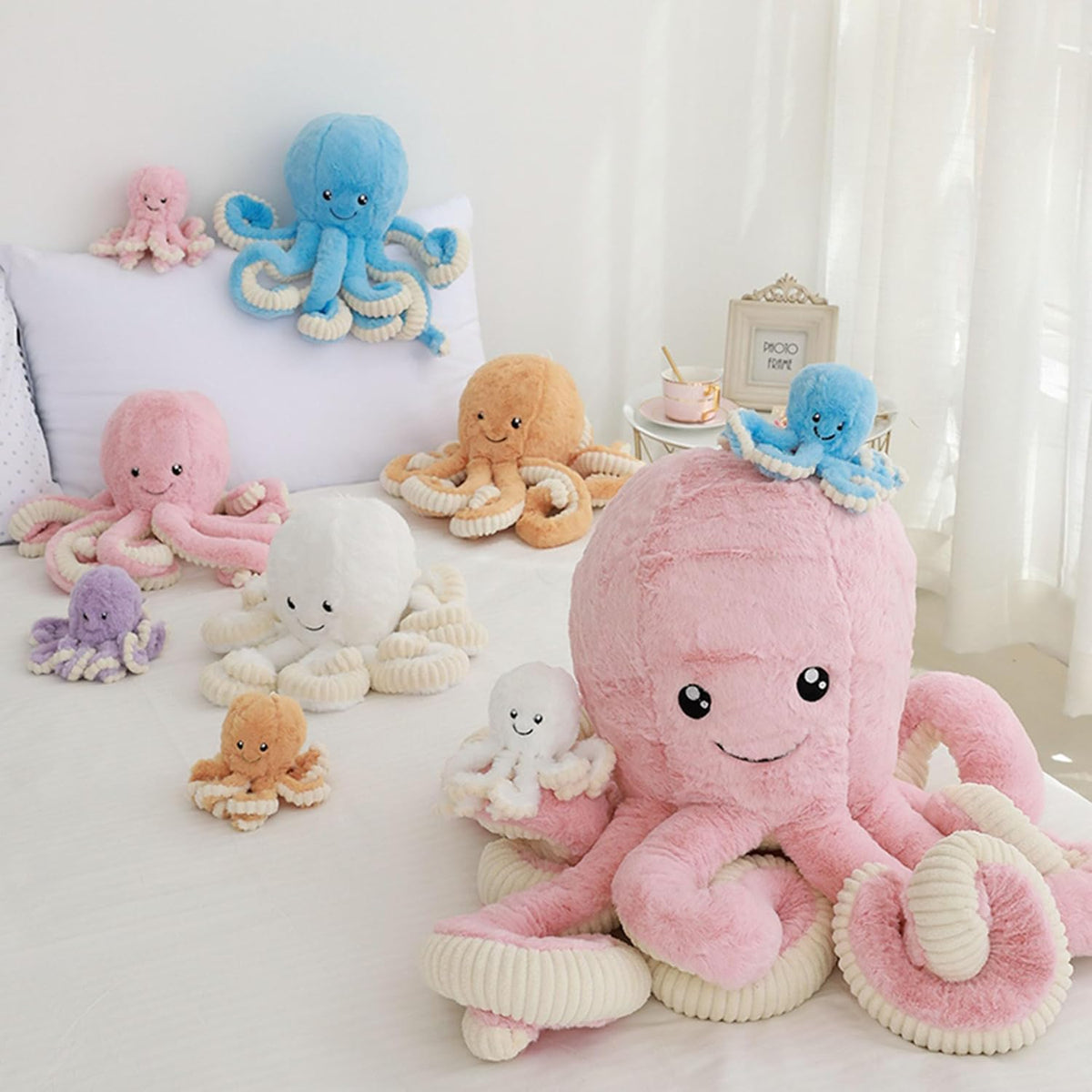 Cute Plush Octopus Stuffed Toy Pillow - Soft Kids' Cushion for Toddler Bed & Playroom，Soft Marine Animal Decorations (Khaki, 15.7 inch)