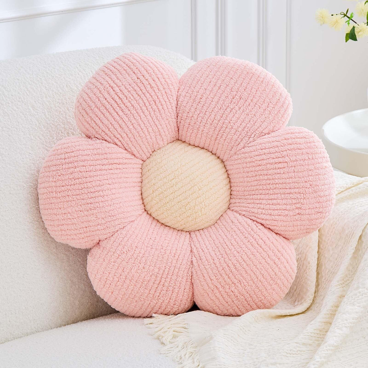 Flower Pillow Cute Flower Shaped Pillows Decorative Throw Pillows Aesthetic Home Decor Floral Daisy Cushion for Bed (Yellow, 14.9 Inch)