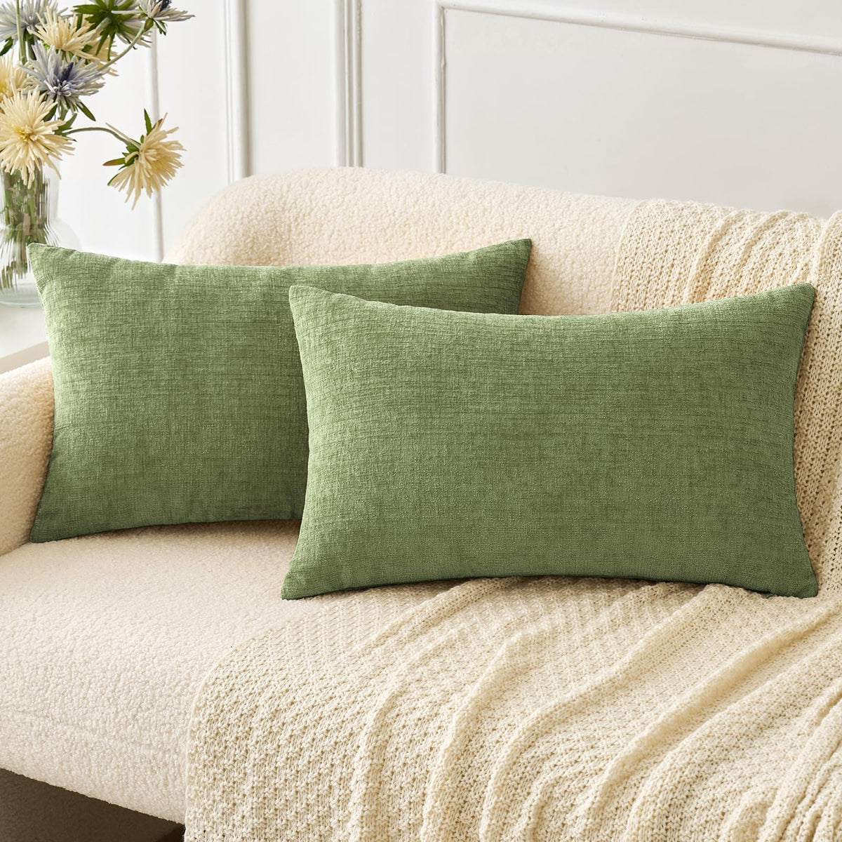 MIULEE Soft Chenille Throw Pillow Covers Green 18x18 Inch Pack of 2
