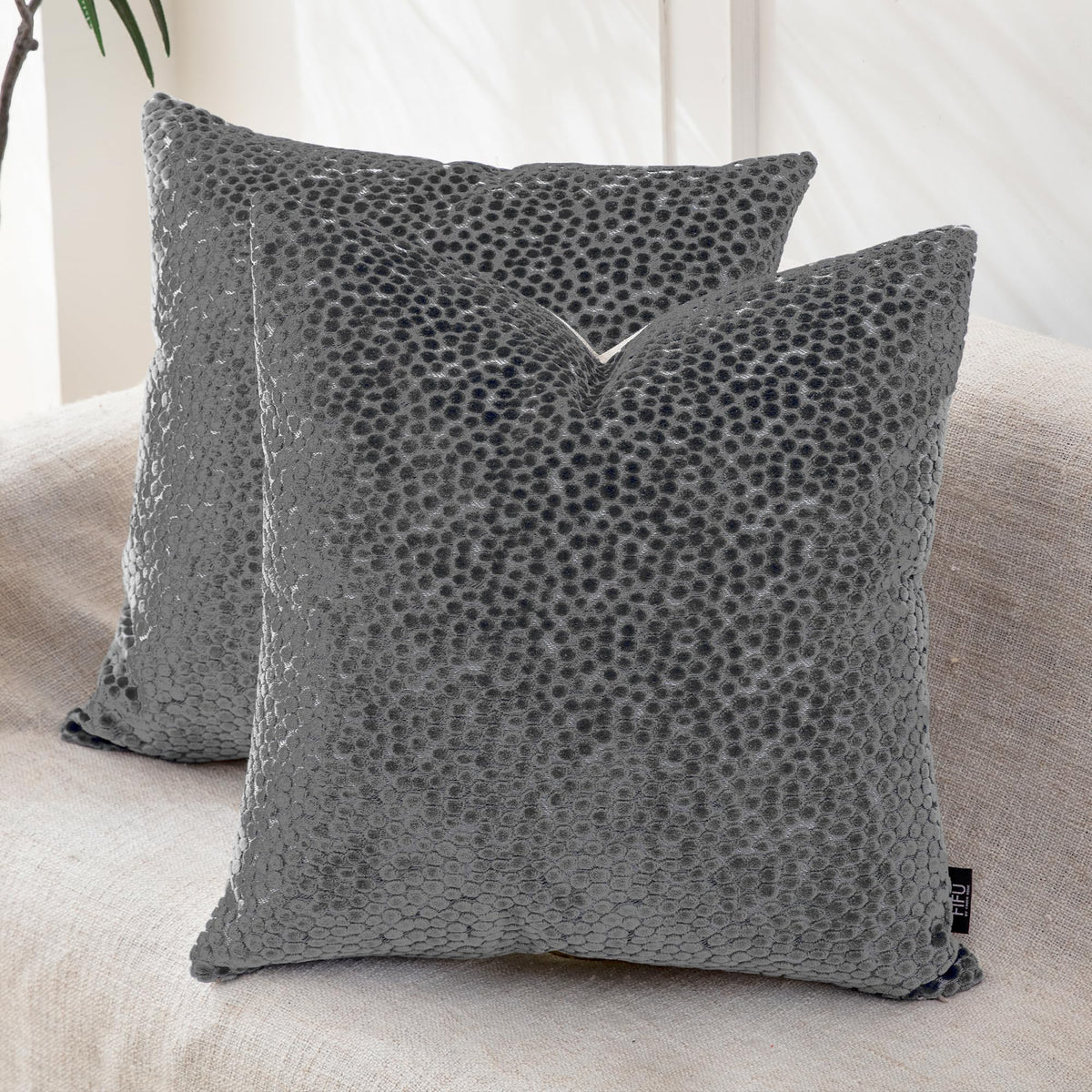 FIFU 18x18 Inch Throw Pillow Covers Set of 2, Jacquard Velvet,Dusty Purple