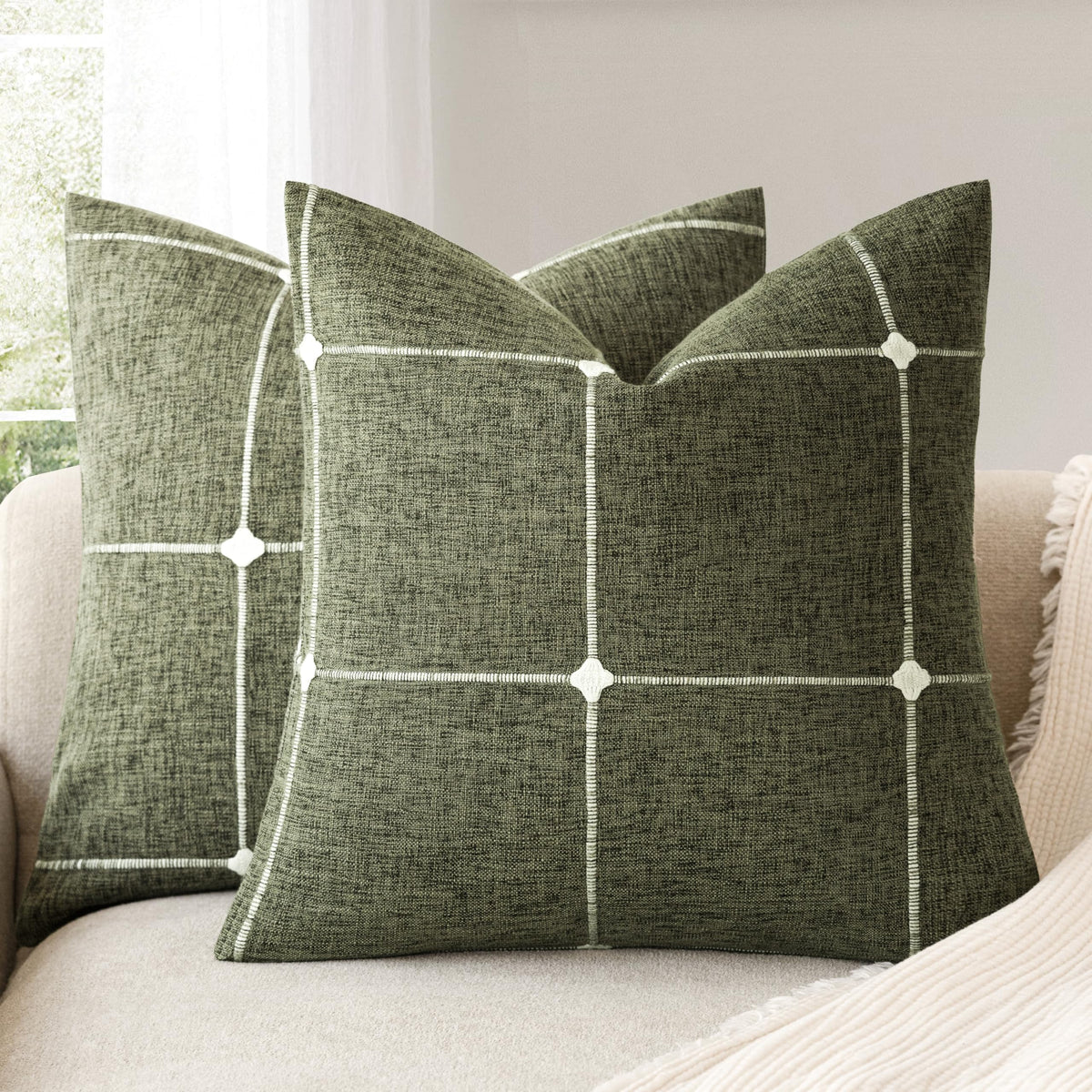 Foindtower Pack of 2 Decorative Faux Linen Jacquard Check Throw Pillow Covers Farmhouse Cushion Cover with Grid Textured Accent Pillowcase for Couch Sofa Living Room Home Decor,20×20 Inch,Oatmeal