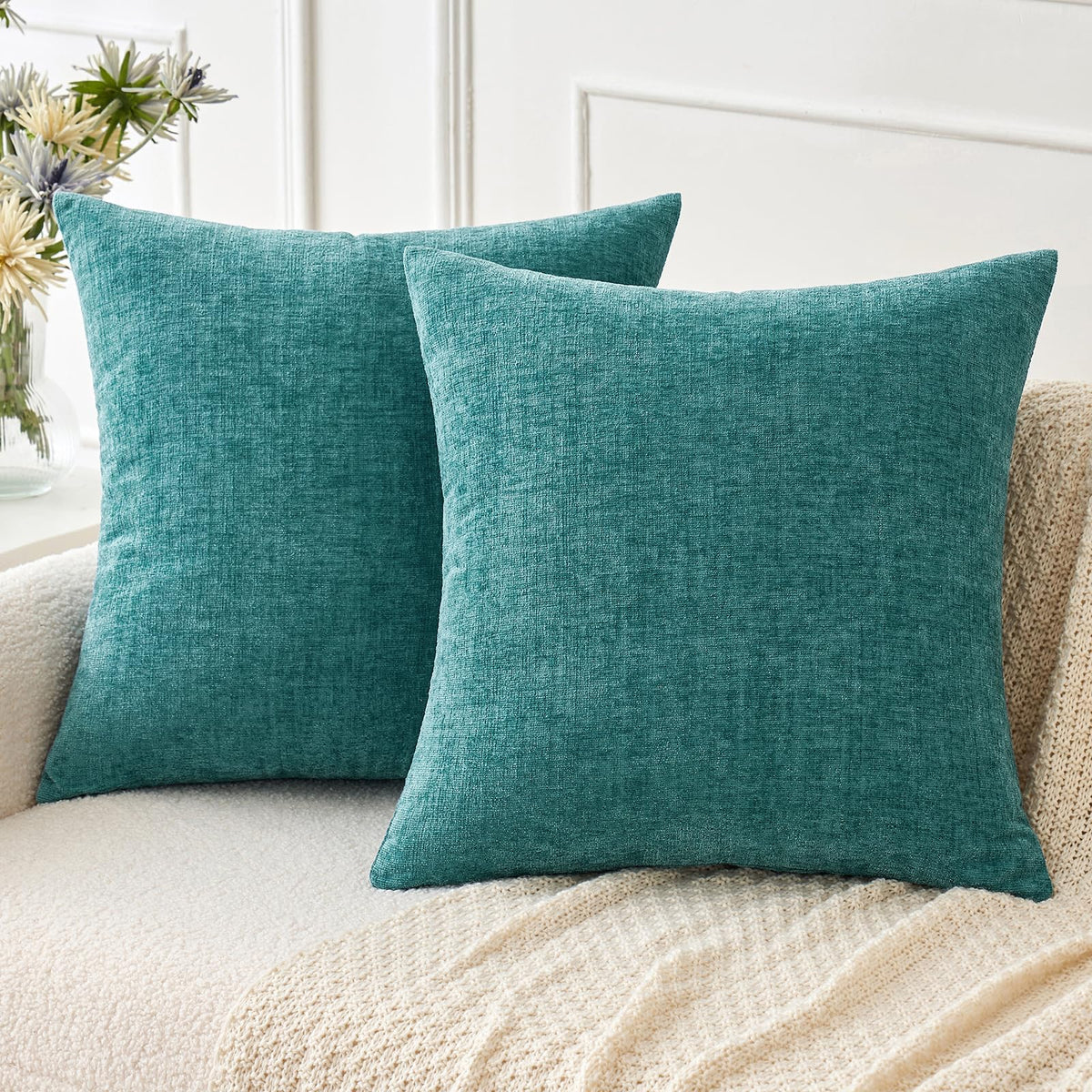 MIULEE Soft Chenille Throw Pillow Covers Green 18x18 Inch Pack of 2