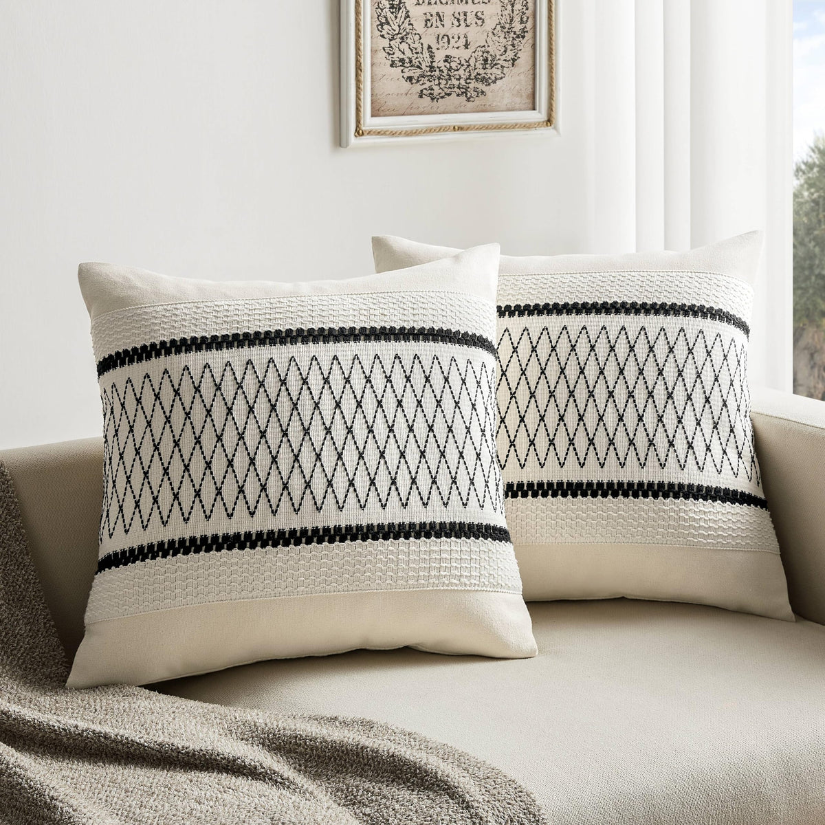 ZeeMart 2 Pack Boho Throw Pillow Covers, Contrast Green 22x22in
