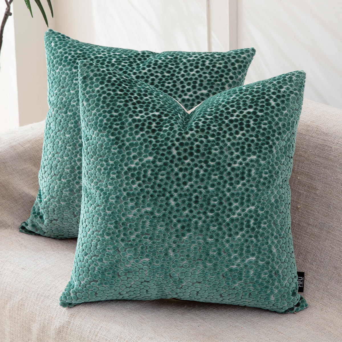FIFU 18x18 Inch Throw Pillow Covers Set of 2, Jacquard Velvet,Dusty Purple
